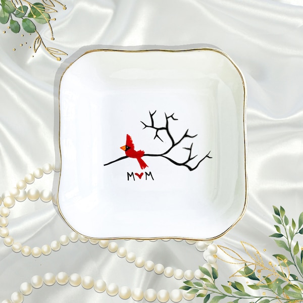 Personalized Cardinal Red Bird Trinket Ring Dish-Memorial Keepsake Ring Dish-Mom In Loving Memory Ring Dish-Keepsake Ring Dish-Cardinal Gift