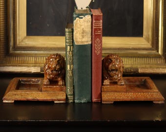 Antique Hand Carved Wooden Lion Desk Ornaments with Trays c 1890 1910 | Decorative Pair Late 19th–Early 20th Century | Classic Book Ends