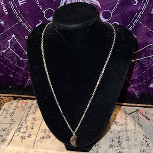 Amulet Of The Moons Energy Cleanse Your Body, Mind, & Aura