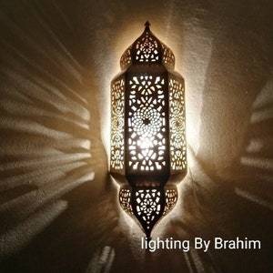 Set of 2 - wall lights - Traditional wall sconce 100% handmade Moroccan lighting - Brass Wall Light