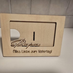 Handgemachter Holz-Bilderrahmen mit Lasergravur &quot;Alles Liebe zum Vatertag&quot; – Geschenk für Papa Geschenkidee Andenken Vatertagsgeschenk
