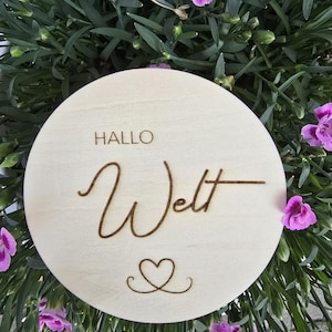 Meilensteinkarte "Hallo Welt" – liebevoll handgefertigt mit Lasergravur Geschenkidee Geburt Schwangerschaft Andenken Erinnerung
