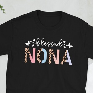 Best Nona Grandma Nona Grandmother Nona Gifts Unisex T-Shirt