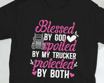 Camiseta unisex para esposa de camionero. Orgullosa esposa de camionero.