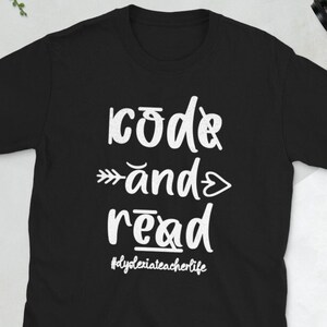 Dyslexia Teacher Shirt | Dyslexia Teacher Gifts | Dyslexia Therapist Shirt | Dyslexia Awareness | Dyslexic Therapy Unisex T-Shirt