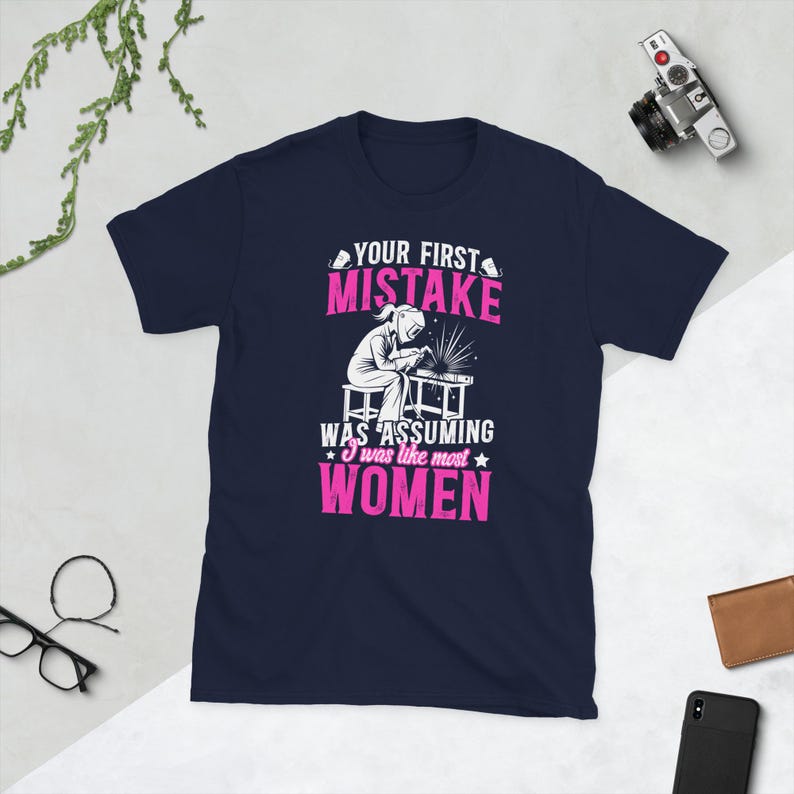 Female Welder Shirt Welder Women Gifts Welding Girl Gift Welder Girl Welding Women Unisex T-Shirt