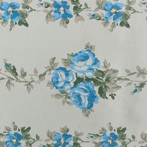 Tapetenmuster im Shabby-Chic-Stil mit Blumenmuster