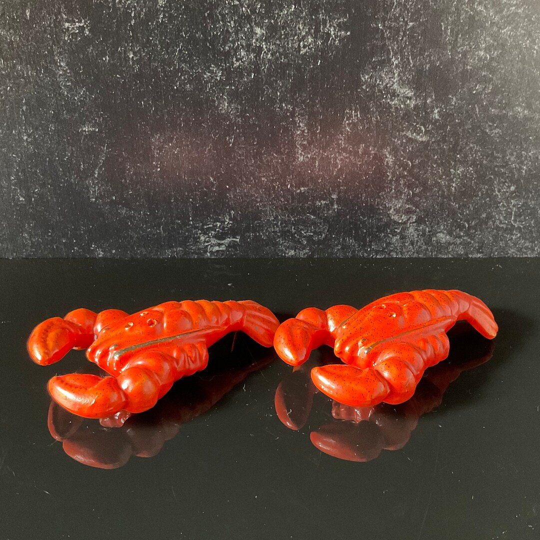 Vintage Lobster Salt and Pepper Shaker Set, by Carrib Made in Japan, Both Have Stoppers