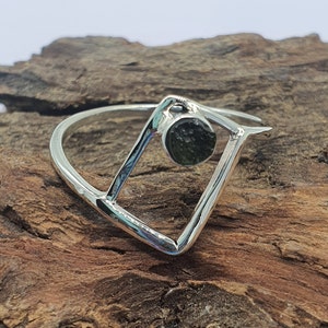 Natural Moldavite Silver Ring Raw Moldavite stone Ring  Gift for her Party wear ring Wedding ring Moldavite Meteorite Ring