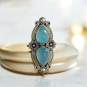 Anel de Calcedônia Azul Radiante em Prata Esterlina – Elegant Artisan Jewelry