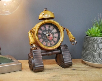 Robot clock