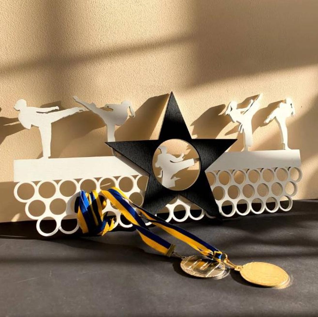 Tae Rack Condah Two-tone Wooden Taekwondo Medal Rack – Martial Arts Wall Hanger With ...
