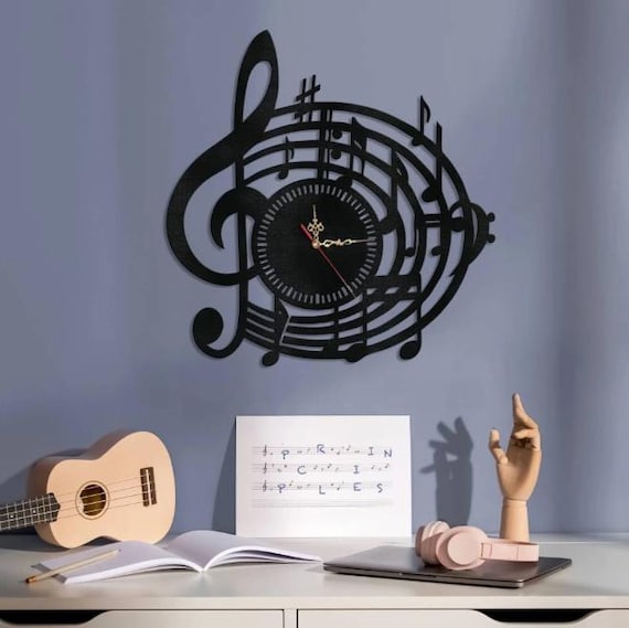 木製音楽壁掛け時計 - 音楽愛好家のためのト音記号装飾、環境に優しい
