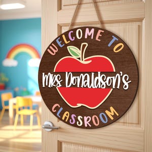 Custom 3D Teacher Apple Door Hanger, Teacher Name Sign, Custom Teacher Apple Sign, Classroom Door Hanger, Classroom Decor, Back To School