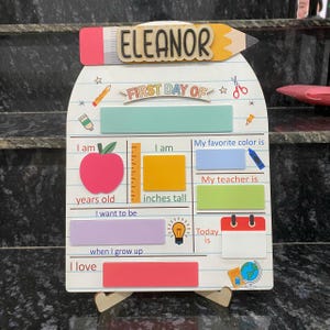 Plaque personnalisée pour la rentrée des classes, Commission scolaire Premier jour, Plaque en bois pour la rentrée des classes, Commission scolaire personnalisée pour la rentrée des classes avec nom