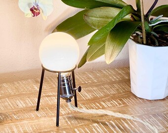 Led Moon Lamp TIMEBULB LAB | Vintage Industrial Home Table | Loft Laboratory Gunblack Socket E26 E27 | Gift her him Chemist Tripod