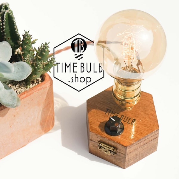 Cyberweek Dimmbare Edison Lampe TimeBulb DIM | Bakelit Knopf Dimmschalter Tischleuchte Gold Dimmer Holz | Nachttischlampe Bettlampe Geschenk