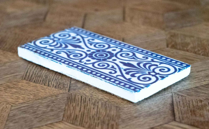 Real Antique Art Nouveau Coaster Set | 
Product Design, Branding, Marketing, Ecommerce: Tilmann Schlootz Design, Frankfurt Germany. Photography: Tilmann Schlootz Design, Eventlocation Bahnhof Gamburg, Werbach Baden-Wuerttemberg Germany.