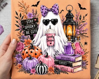 Stay Spooky Be Cute Coquette Ghost PNG昇華プリントデザイン、魔女風の不気味な季節のグラフィック（デジタルダウンロード）