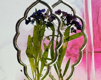 Handmade Natural Pressed Purple Flower Resin Earrings