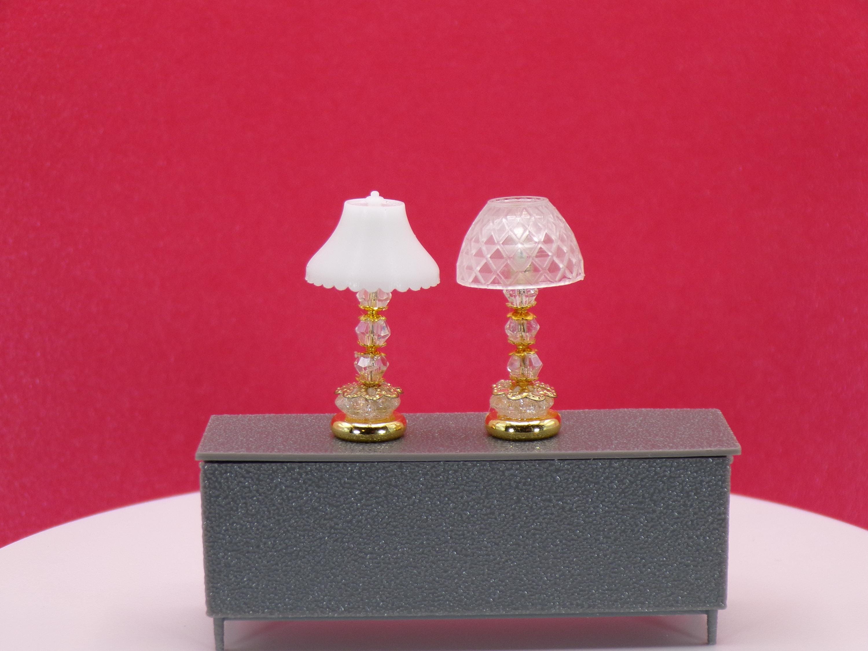 Lot De 2 Luminaires Anciens Pour Maison De Poupée – France – Non Testés – Occasion