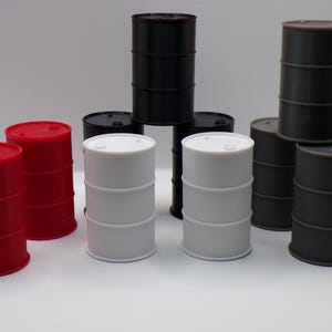 1:24 Scale 55-Gallon Oil or Fuel Drum - Perfect for Garage Dioramas & Workshop Scenes