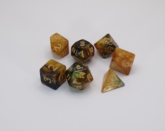 Polyedriska tärningsset: 7-delad TTRPG-tärningssamling