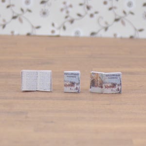 1:24 Scale Christmas Caroling Book