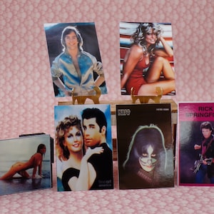 Pósteres de Heartthrob a escala 1:24, estilo años 70 y 80