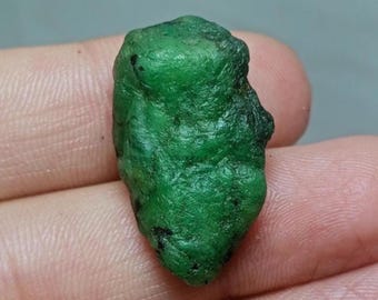 Natural Colombian Emerald Rough: 72 Carat Loose Gemstone
