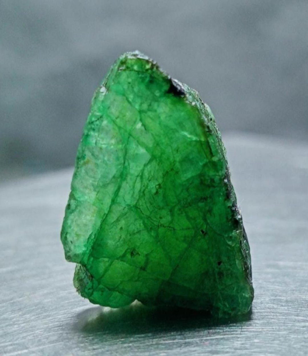 Pokemon Emerald Rough Natural Colombian Emerald Rough, Rough Size 21x14mm : 14.60 Carat ...