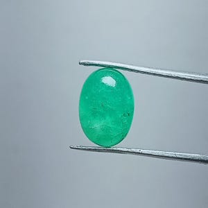 Emerald Cabochon, Colombian Emerald, Oval Cabochon, Genuine Emerald Gemstone, Emerald Loose Gem, Emerald Oval, Natural Emerald Size 11x8mm.