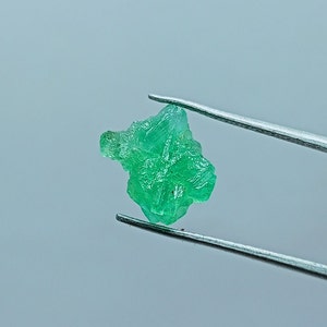 Emerald Rough, Natural Colombian Emerald Rough, Raw Emerald, Rare, Top Quality Rough, Emerald Rough For Jewelry.