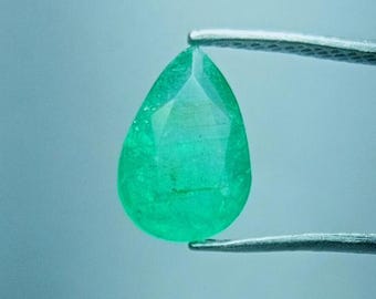 Certified Emerald Pear Gemstone, Zambian Emerald Pear, Unheated Untreated Faceted Pear Cut Emerald, Emerald Pear For Jewellery, Size 9x6mm.