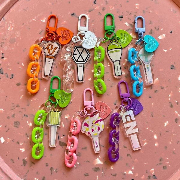 Kpop cute keychain, kpop merch, kpop keychain, TXT Enhypen Mamamoo EXO NCT Red Velvet keychain