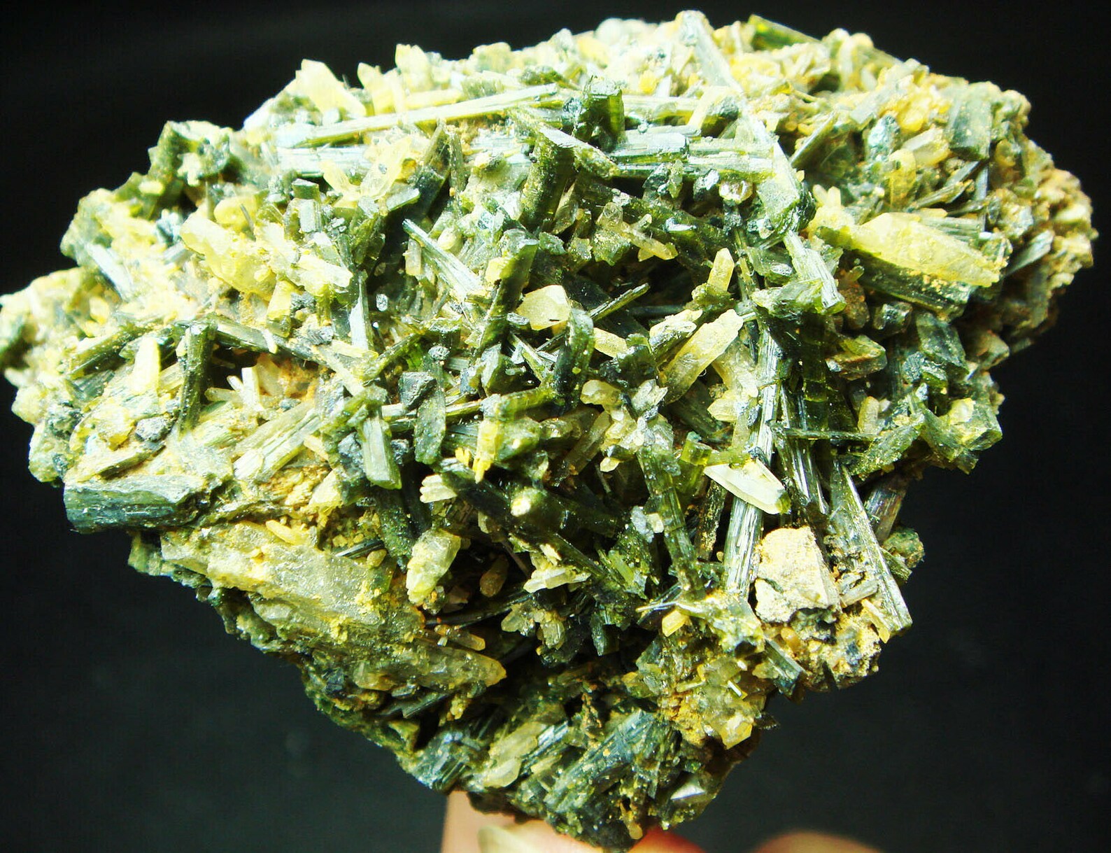 117g Amazing Gem Green Epidote Crystal Cluster Mineral Etsy