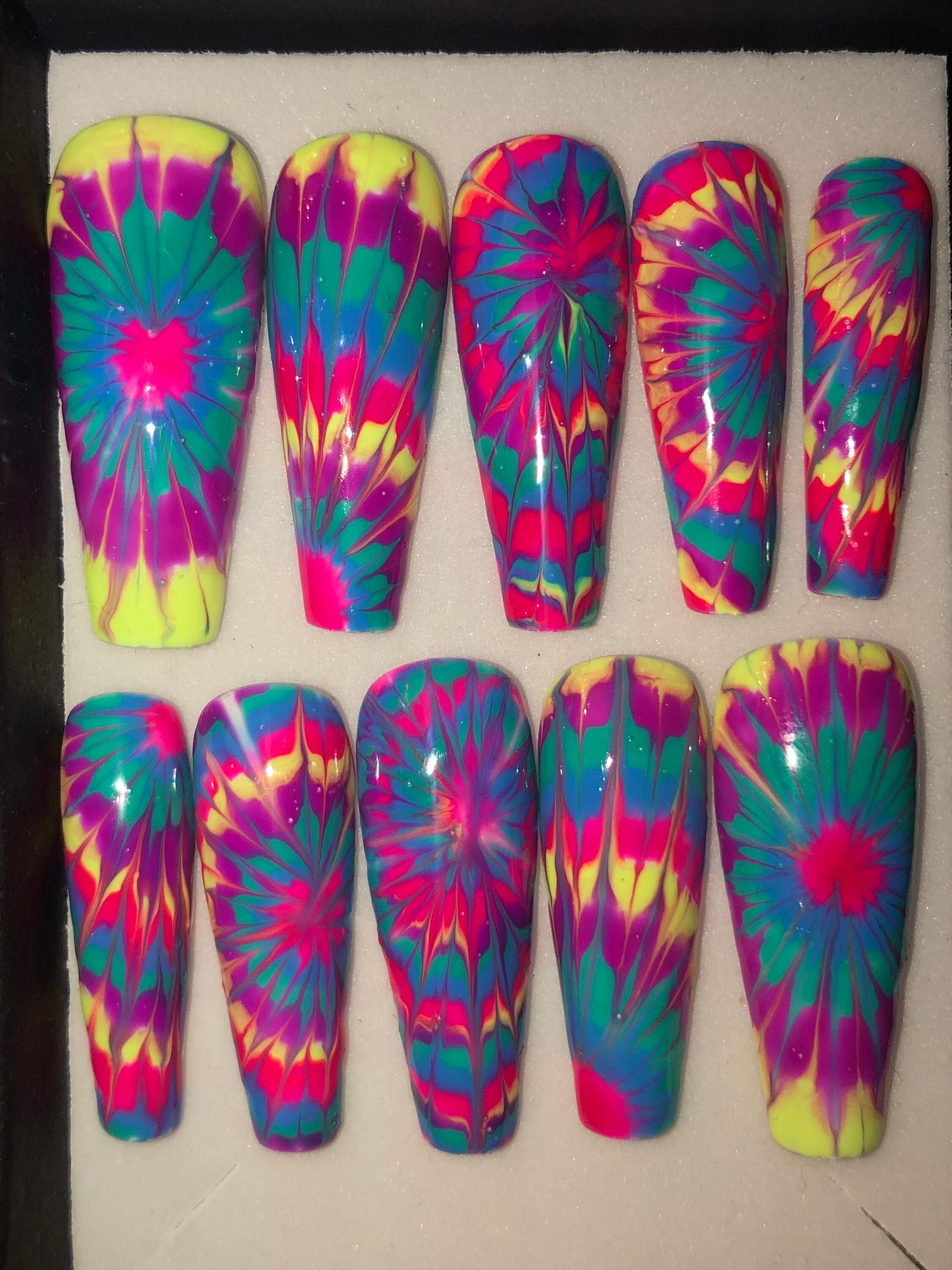 Hippy Tie Dye Press on Nails - Etsy UK