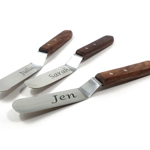 Customized Baker's Spatula, Engraved Icing Spreader, Frosting Spreader, Wooden Handle Offset Polished Stainless Steel Blade, Kitchen Utensil