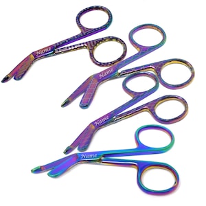 Tijeras de vendaje personalizadas de tamaño pequeño de 8,9 cm para trabajar con animales pequeños, de acero inoxidable y titanio multicolor.