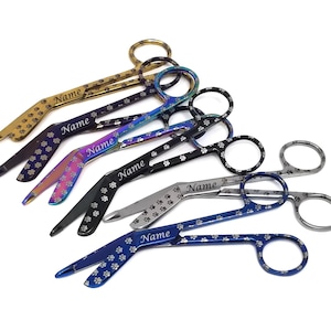 Vet Tech Personalized Laser Engraved Custom Appreciation Week Gift for Veterinarian Technician 5.5" Bandage Scissors Black with Paw Print