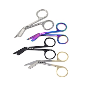  Chumia 3 Pcs Stainless Steel Scissors Compact Pocket Size  Nursing Scissors with 3 Retractable Badge Reels Stainless Safety Bandage Scissors  Badge Reel Clip for Sewing Cloth General Use (Fresh Color) : Industrial &  Scientific