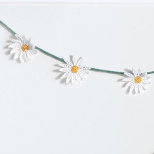 Cute Crochet Daisy Chain Garland Bunting