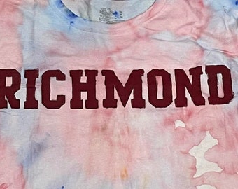 COLLEGE TAILGATE - university of richmond (uRich) blue & red hand tie dyed trendy crop tee - size MEDIUM