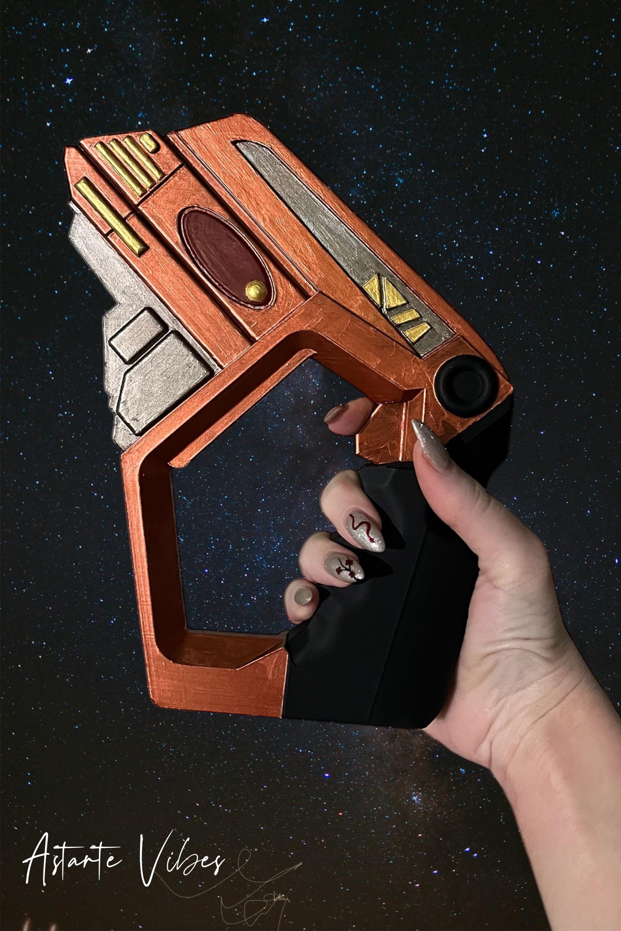Bajoran Phaser Prop Inspired to DS9 Star Trek Deep Space Nine