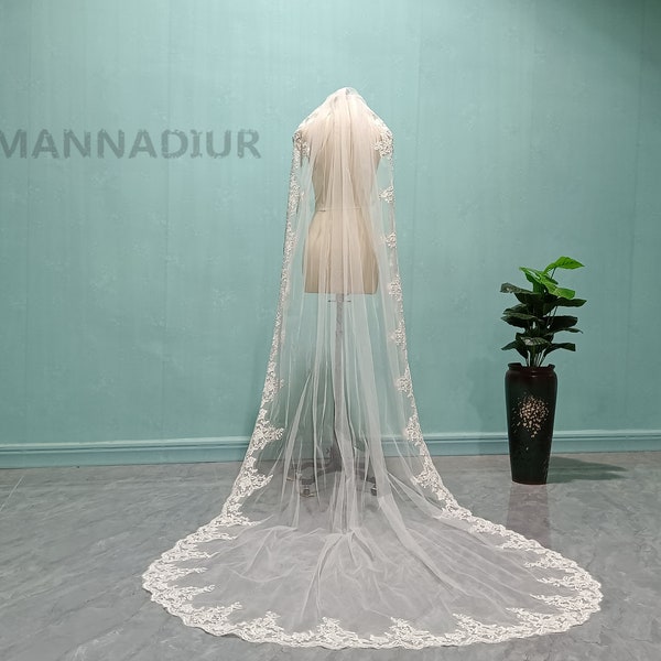 Elegant Bride Lace Veil White/Ivory Lace Edge Veil Cathedral Wedding Lace Veil Fashionable Layer Lace Tulle Veil