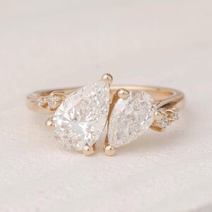 3.0 Ct Pear Cut Moissanite Diamond Engagement Ring/14K Yellow Gold Two Stone Ring/Toi et Moi Ring/Wedding Ring/Anniversary Gift For Her