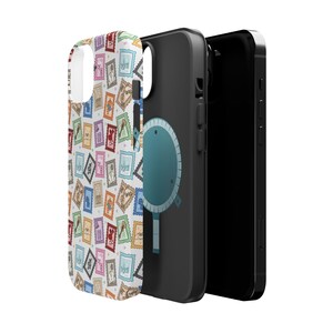 Eras Stamp Phone Case Music Era Collage iPhone-hoesje MagSafe-compatibele beschermende telefoonhoes cadeau voor Swift-fan Stempel collage telefoonhoesje afbeelding 5