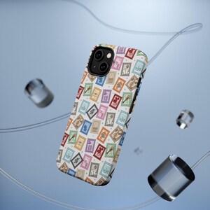 Eras Stamp Phone Case Music Era Collage iPhone-hoesje MagSafe-compatibele beschermende telefoonhoes cadeau voor Swift-fan Stempel collage telefoonhoesje afbeelding 8