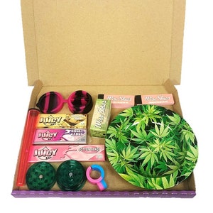 Pink Smoking Set Rolling Papers / Juicy Jay Rolling Papers, Plastic Doob Tubes, Metal Ash Tray