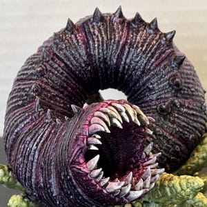 Sand Worm (Purple Worm)| Resin | Painted or Unpainted | 32mm and 75mm